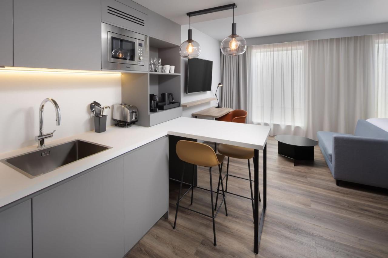 Residence Inn By Marriott Paris Charles De Gaulle Central Airport Roissy-en-France Exteriör bild